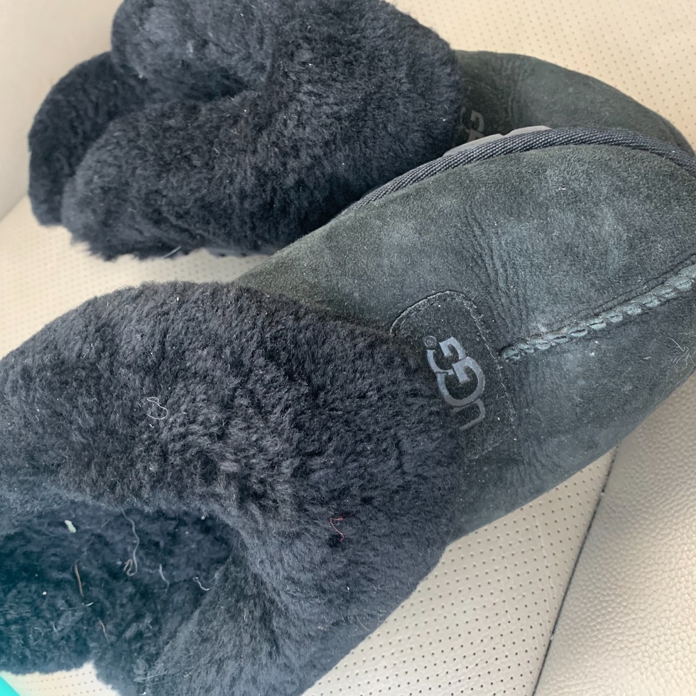 UGG COQUETTE SLIPPERS